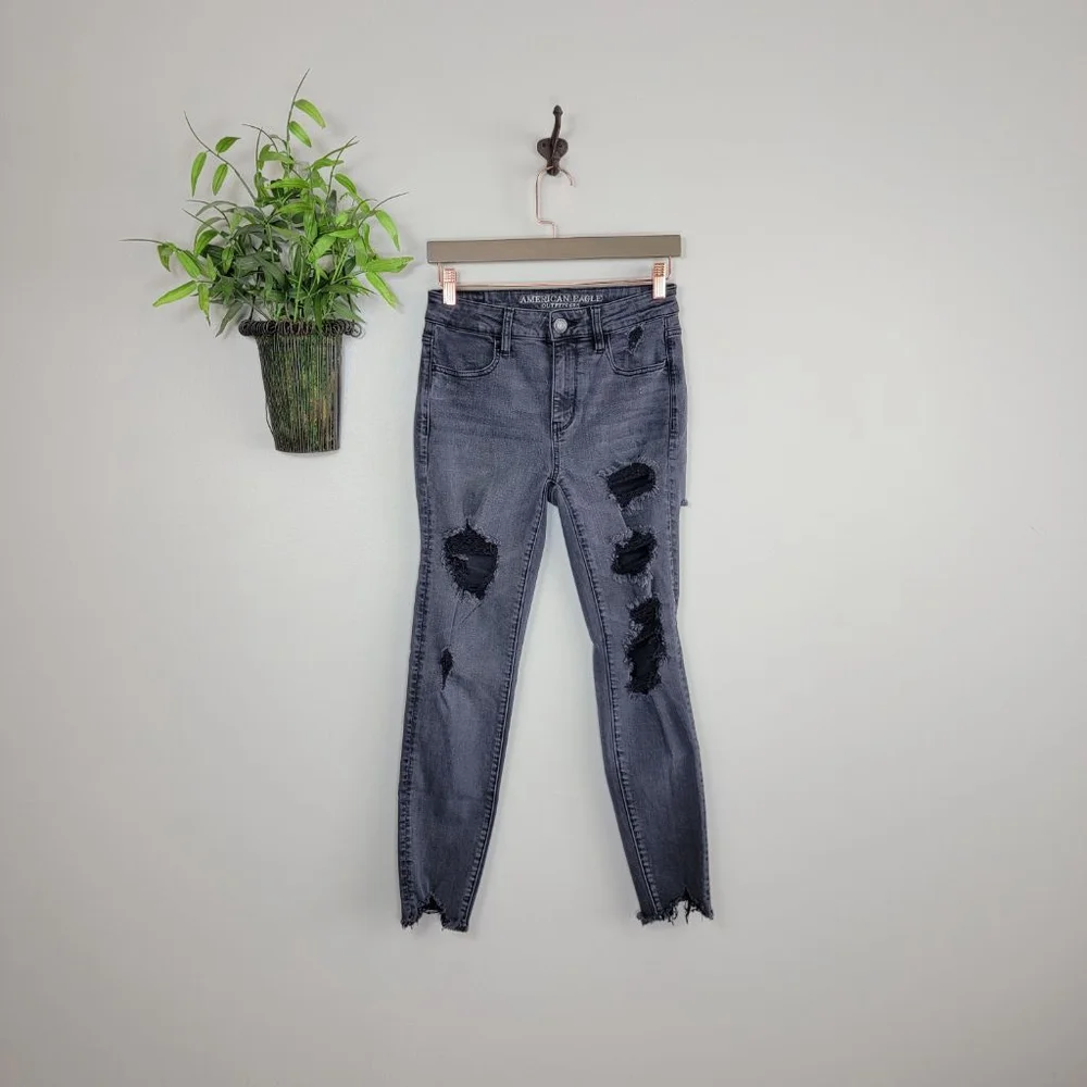 American Eagle Hi Rise Jegging Skinny Jeans Distressed Chewed Raw Black AE 4